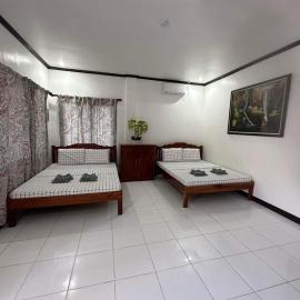 King Family Room Fuego Island Guest House By Fuego Island Private Resorts, Hotel in San Juan
