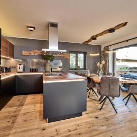 Apartment Wood&Stone Alpi