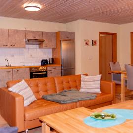 -Waldhaus-Fewo 4, hotel en Granzow