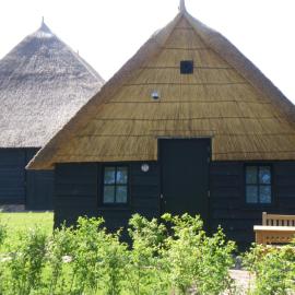 Gastenverblijf Lheederhof Vrijstaande Lodge, hotel Dwingelooban