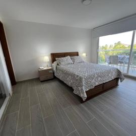 Hermoso apartamento con vista al mar