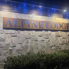 Alpine Lodge Bansko Apartments