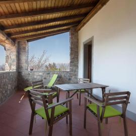 appartamento in casa medievale, hotel a Aulla