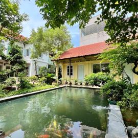 Lá house Hà Nội, hotel in Dong Anh