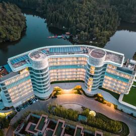 Lakeview Hotel Yulongwan Kunming: Kunming şehrinde bir otel