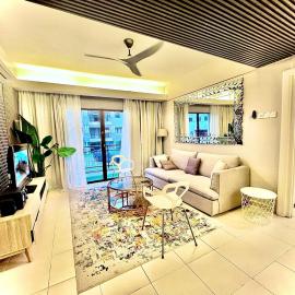 D Savoy A Famosa 2 BR by Oasis