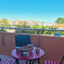 Appartement 2 pièces cabine CAP D'AGDE CT045-151, hotel in Cap d'Agde