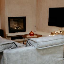 Apartment 64
