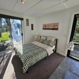 Quiet Cabin in the forest-Pearcedale, hotel sa Pearcedale