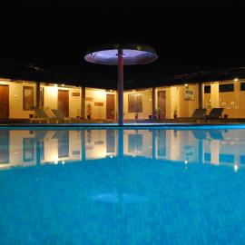 Aranyak Resort, ξενοδοχείο σε Tāla
