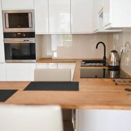 Apartments przy metro Kondratowicza, hotel ve Varšavě