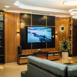Luxurious 3-Bedroom Apartment in Heart of Lagos, hotel em Lagos
