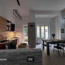 A2 Passi Appartamento - Roma Monte Mario，羅馬的飯店