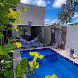 Casa na Praia do Preá, com Piscina、プレアのホテル