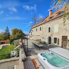 Lerefugedetiti, hotel in Buissard