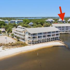 Island Getaway- Condo by the Gulf, hotel en Cedar Key