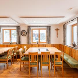 Farmhouse in Bramberg with Sauna & Ski Access