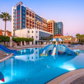 Kamelya Selin Hotel Luxury Resort & SPA，西代的飯店