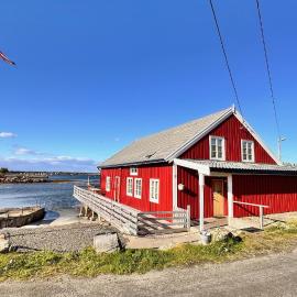 Aakerberget Vestresand, hotel di Bøstad