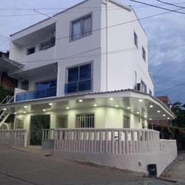 Apt vacacional 301, hotel in Doradal