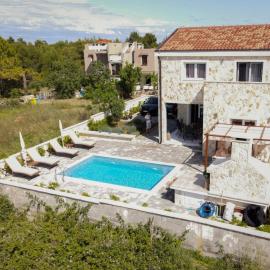 Villa Pinia - CROWONDER LUXURY RENT