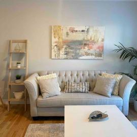 67 - Walking distance to downtown, hotel v destinaci Charlottetown