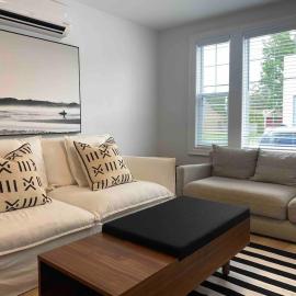 Luxury - King Bed - Downtown