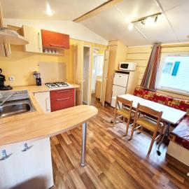 Voll klimatisiertes Mobile Home mit Wi-Fi am Europa-Park, hotel in Boofzheim