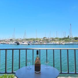 T2 cabine - CAP D'AGDE CT300-124, hotel in Cap d'Agde