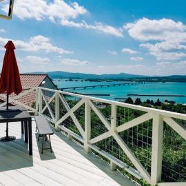 ペンションパシフィカ古宇利, hotel di Kouri