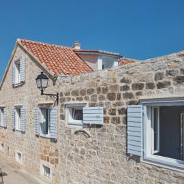 Orange Tree House