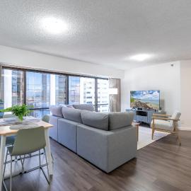 Downtown Honolulu Skyview - 1Bed&Den- Free Parking