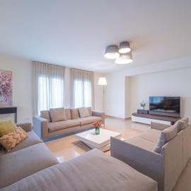 Art Apartment In Mamila - Mamila Residence - With jacuzzi