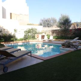 Rustic Xagħra Farmhouse with Pool, Garden & BBQ