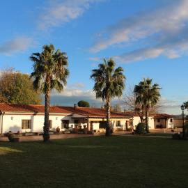 Casablanca, hotel di Candeleda