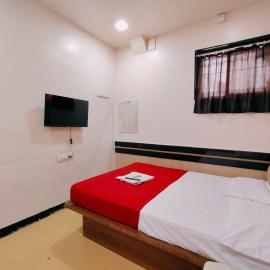Malhar Guest House, hotel in Pune