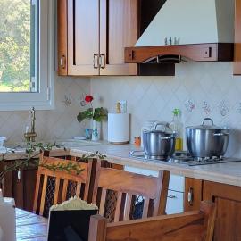 Το Μπαλκόνι της Ξανθής, Hotel in Évdilos