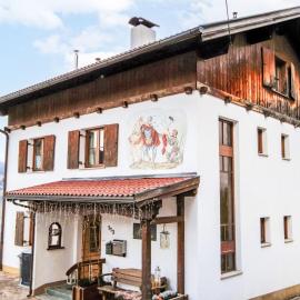 Apartment Alberts Huamat by Interhome, hotel a Urgen