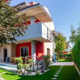 Matilde's Luxury Villa, hotel a Isernia