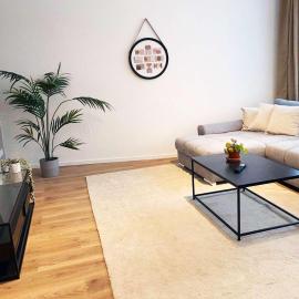 70qm Apartment in Viersen zentral gelegen mit hohen Decken - BEUYS Apartments - Viersen: Viersen şehrinde bir otel