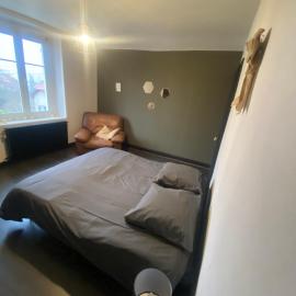 Maison paisible, parking privé proche Micropolis
