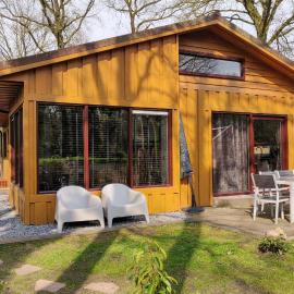 Amazing Home In Dwingeloo With Wifi