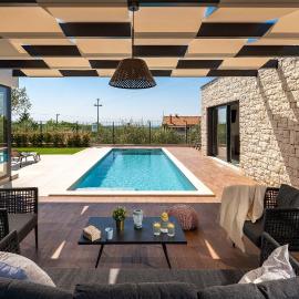 Absolute Traumvilla mit Pool, Sauna, Whirlpool, 6 Bikes, Tischtennis, Outdoor-Kueche, Grillkamin