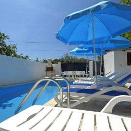 Mediterrane und hundefreundliche Finca mit Privatpool, Grillbereich, Waschmaschine, WiFi