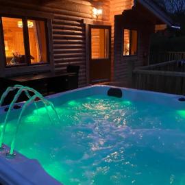The Farmers den lodge at River Garry Lodges