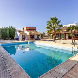 Gorgeous Home In Calasparra, hotel i Calasparra