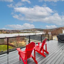 QV Lake house 5Bd Gym Bar Theatre