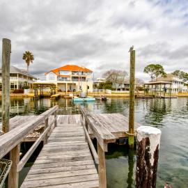 Laughing Gull House