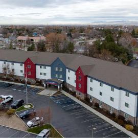 Candlewood Suites Boise - Towne Square by IHG, hotell i Boise