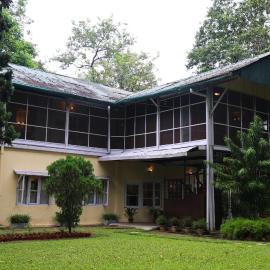 Chowkidinghee Heritage Tea Bungalow โรงแรมในดิบรูการ์